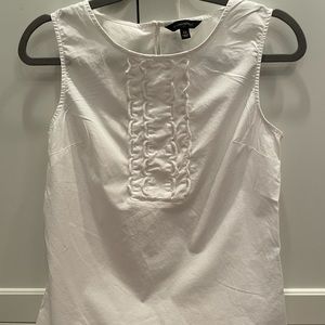 Sleeveless blouse